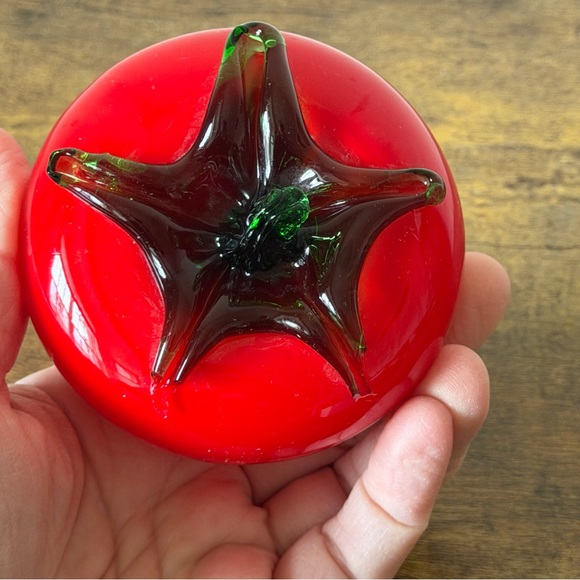 Vintage Italian Art Glass Tomato Paperweight - Picture 9 of 10